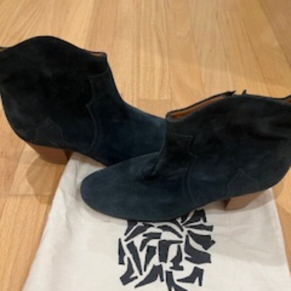 NWOB Isabel Marant Navy Suede Ankle Boots Size 38 W/ Dustbag - Picture 1 of 10